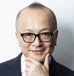 山田 五郎 氏